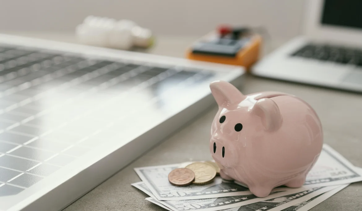 How Solar Power Helps to Save on Electricity Costs
